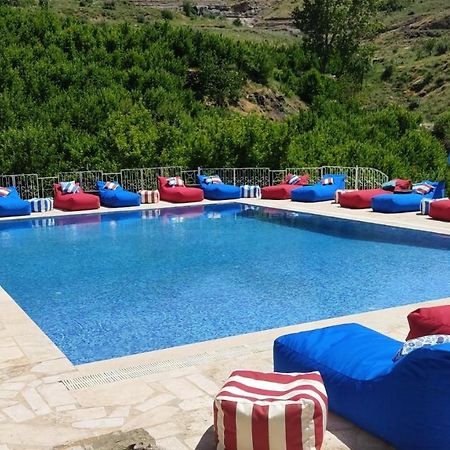 Chateau D'Eau Hotel Faraya Bagian luar foto